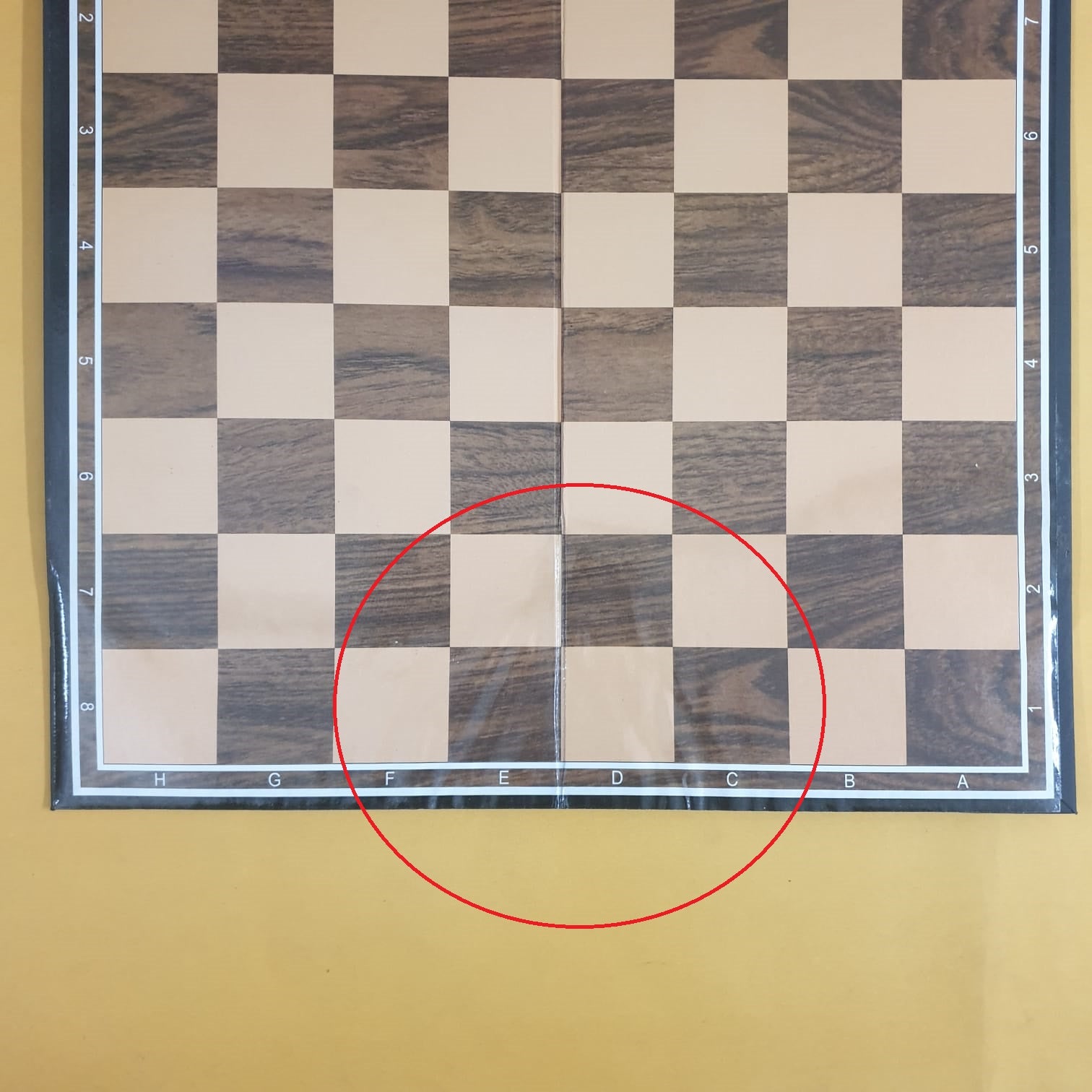 (D&R) Chess Game Board (Board Damage)