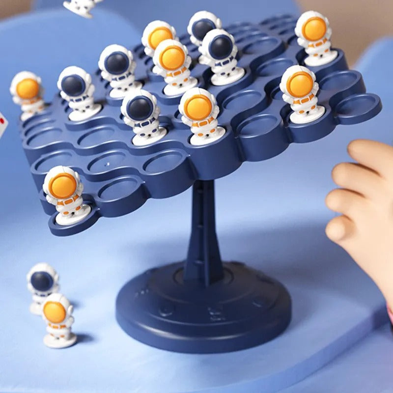 Astronaut Balancing Tree Puzzle With 60 Astronatus