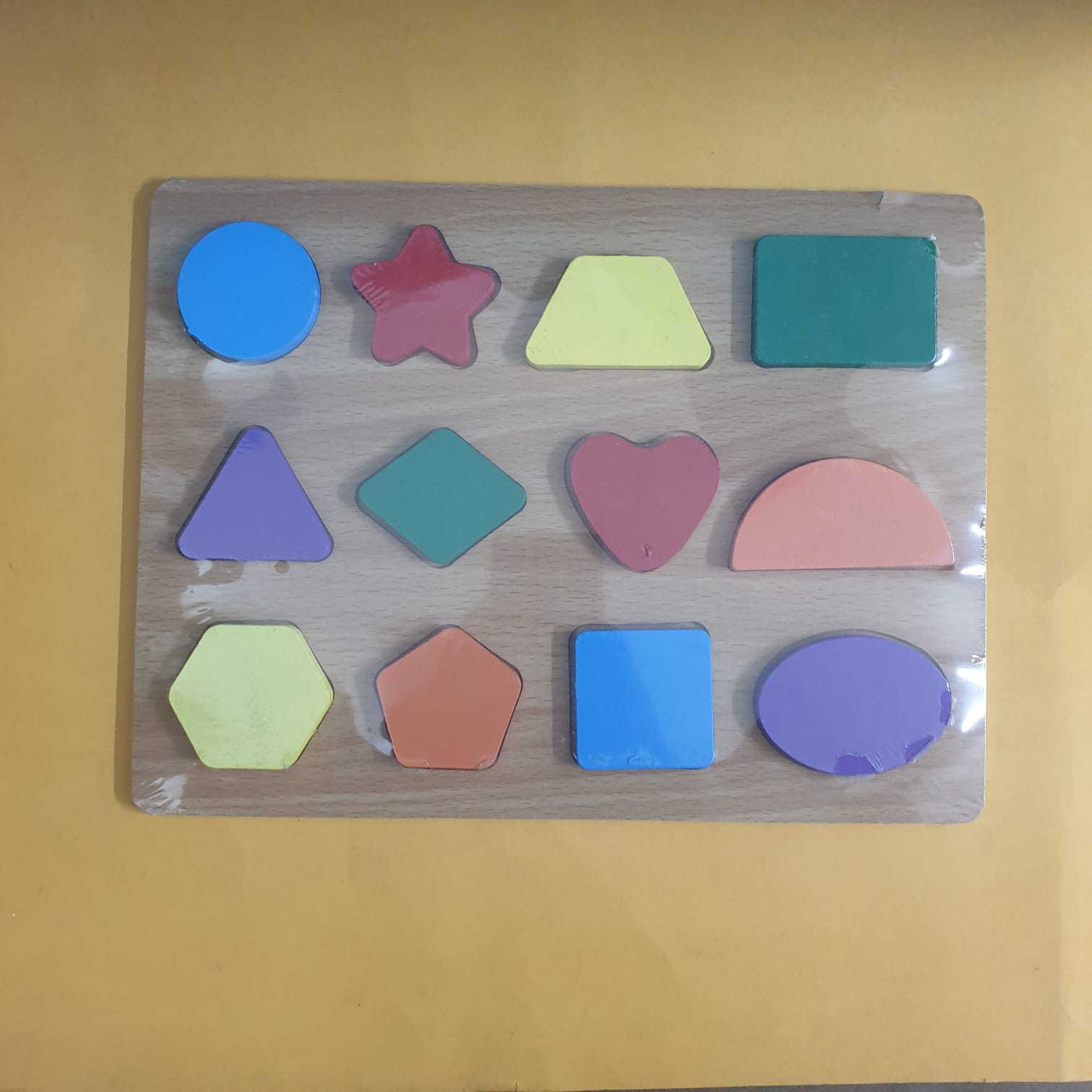 (D&R) Wooden Geometric Shapes Board (Minor Damage)