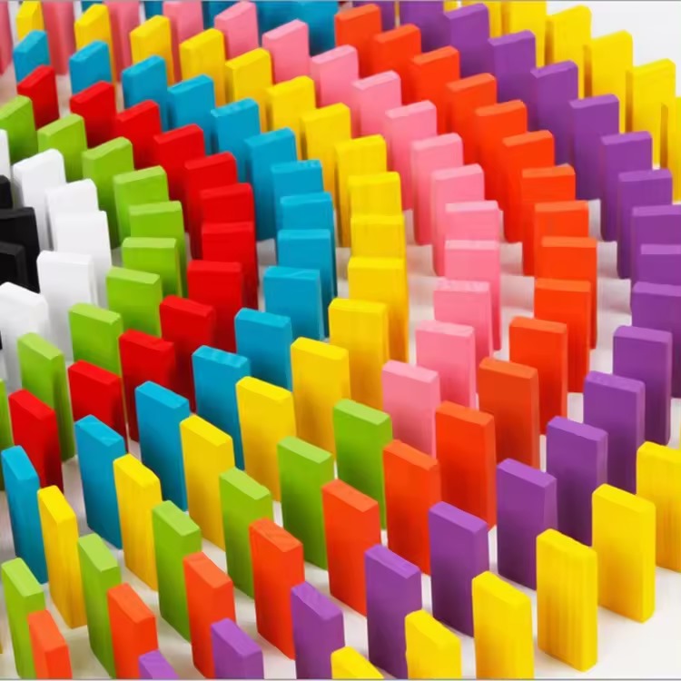 Wooden 100 Pcs Multicolor Domino Set